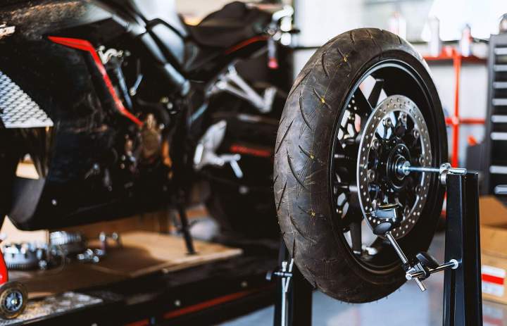 Visite technique des deux-roues Anglet
