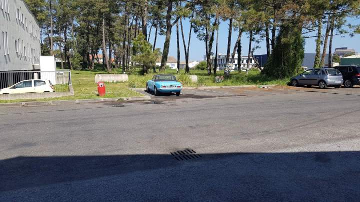 Vaste parking Anglet